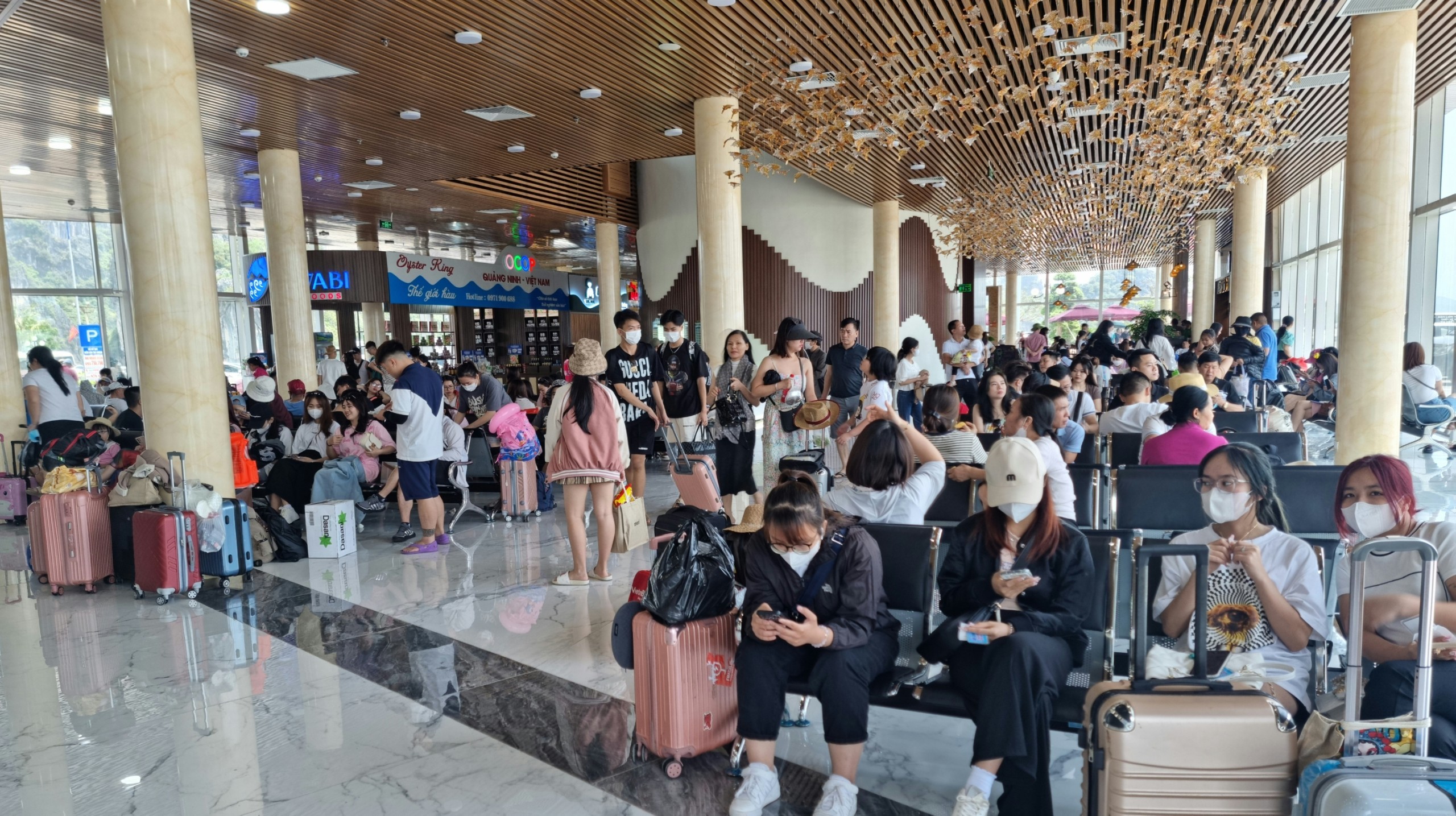 khu-nha-ga-dich-vu-sang-trong-tien-nghi-tot-1767535456 khu-nha-ga-dich-vu-sang-trong-tien-nghi-tot-1767535456.jpg