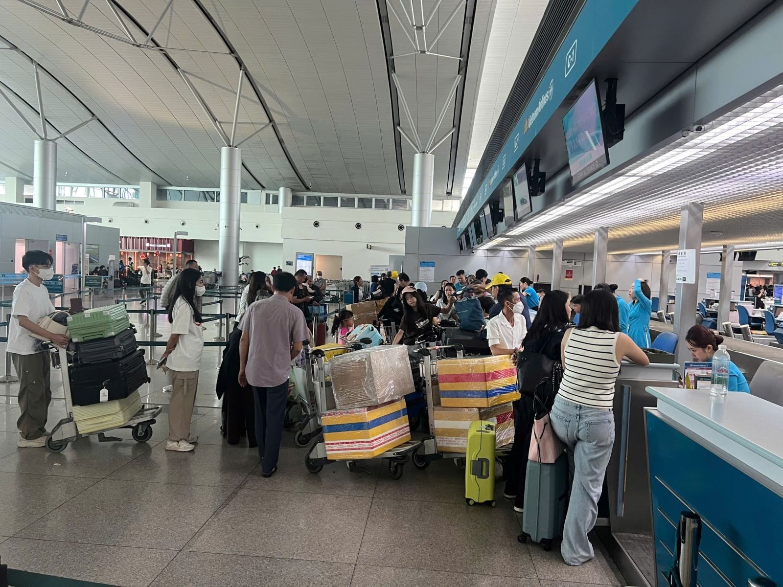 cdnmediabaotintucvn-upload-ptmf1jgwpbjy1m8g1xwusg-files-2026-03-amthuc-trien-hang-khong-bao-1775017365 cdnmediabaotintucvn-upload-ptmf1jgwpbjy1m8g1xwusg-files-2026-03-amthuc-trien-hang-khong-bao-1775017365.jpg